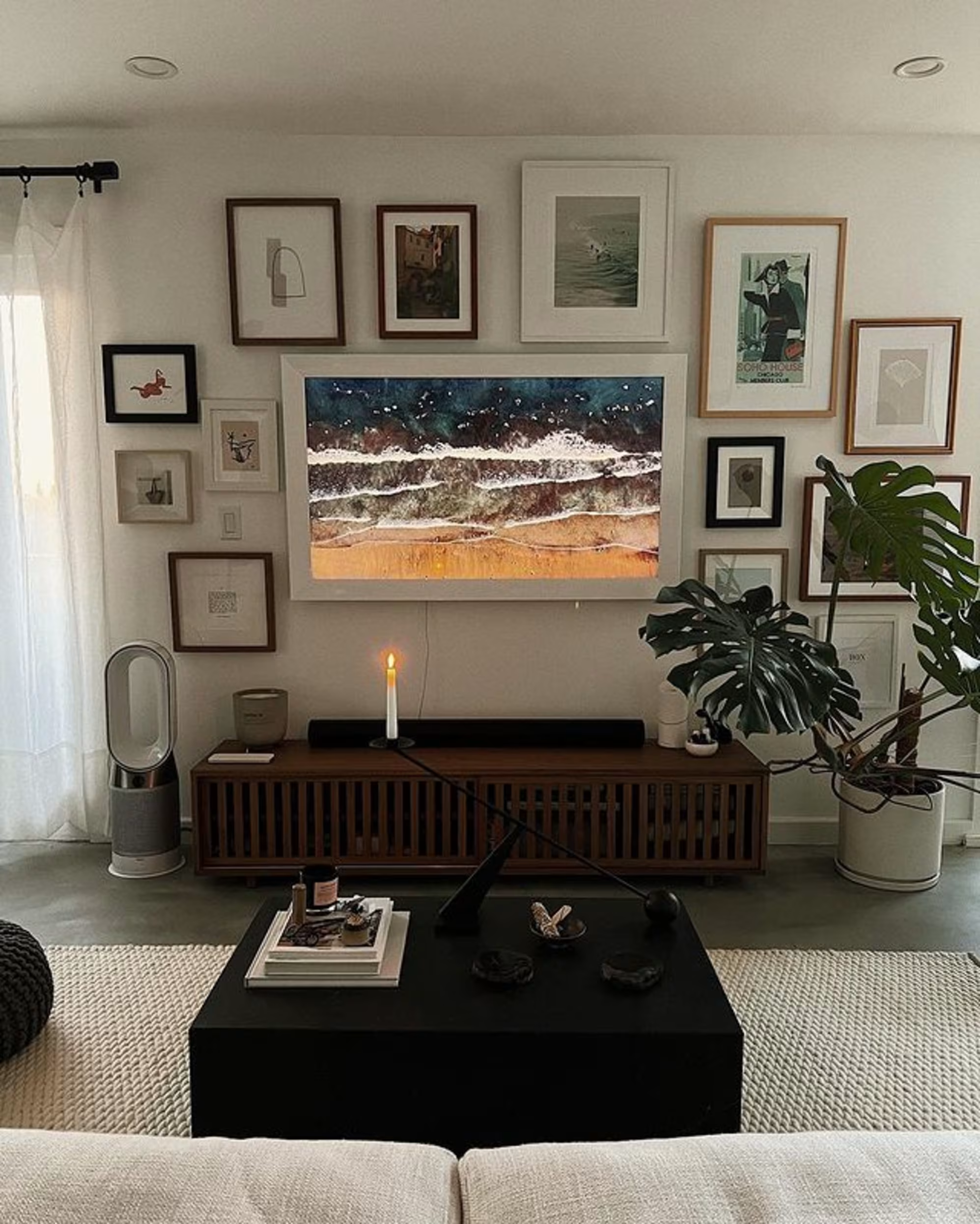 16 Statement Decor Ideas for Your First Living Space to Love