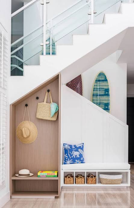 16 Entryway Storage Ideas for a New House to Banish Clutter