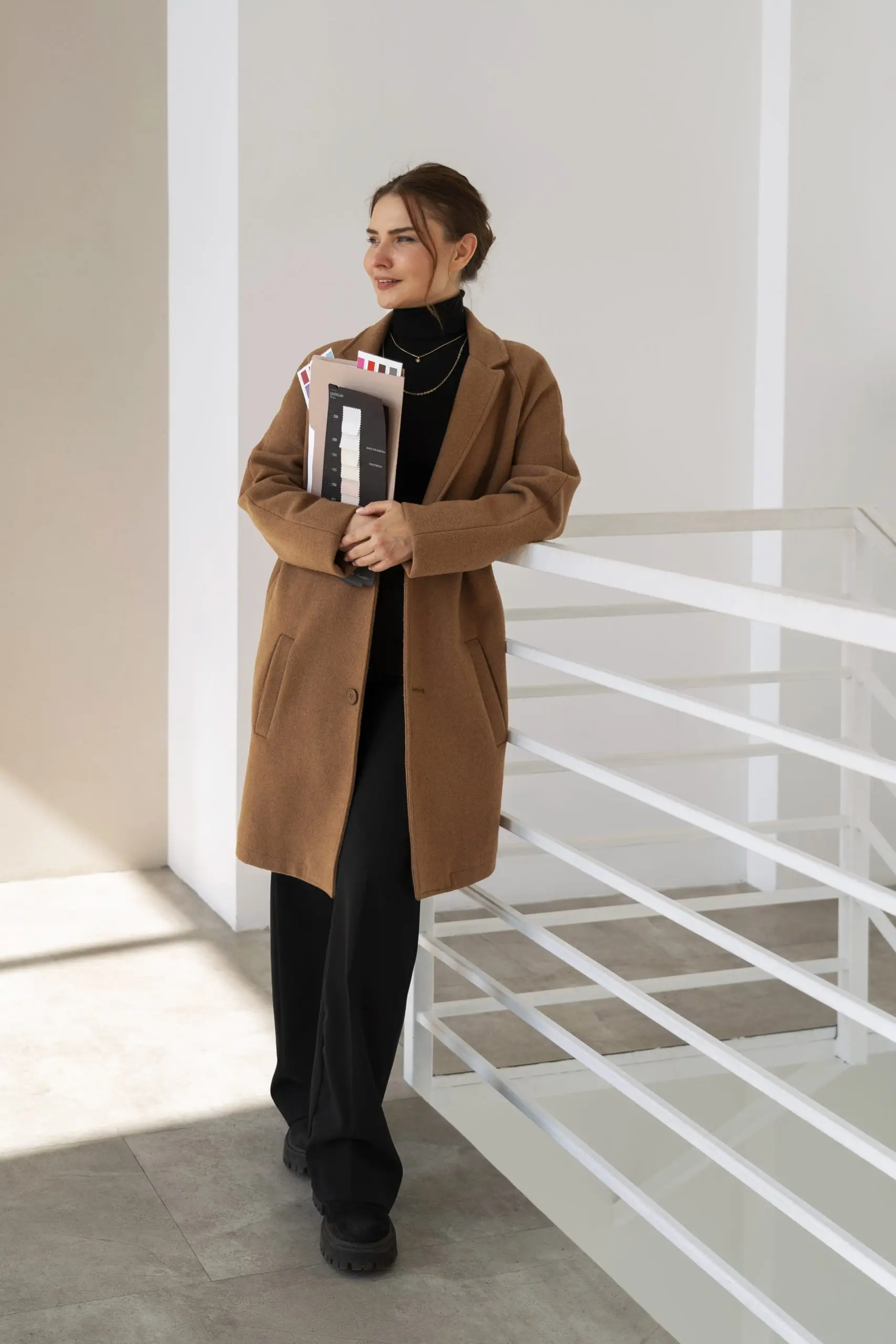 Sophie, founder and editor of Home Decor To Adore