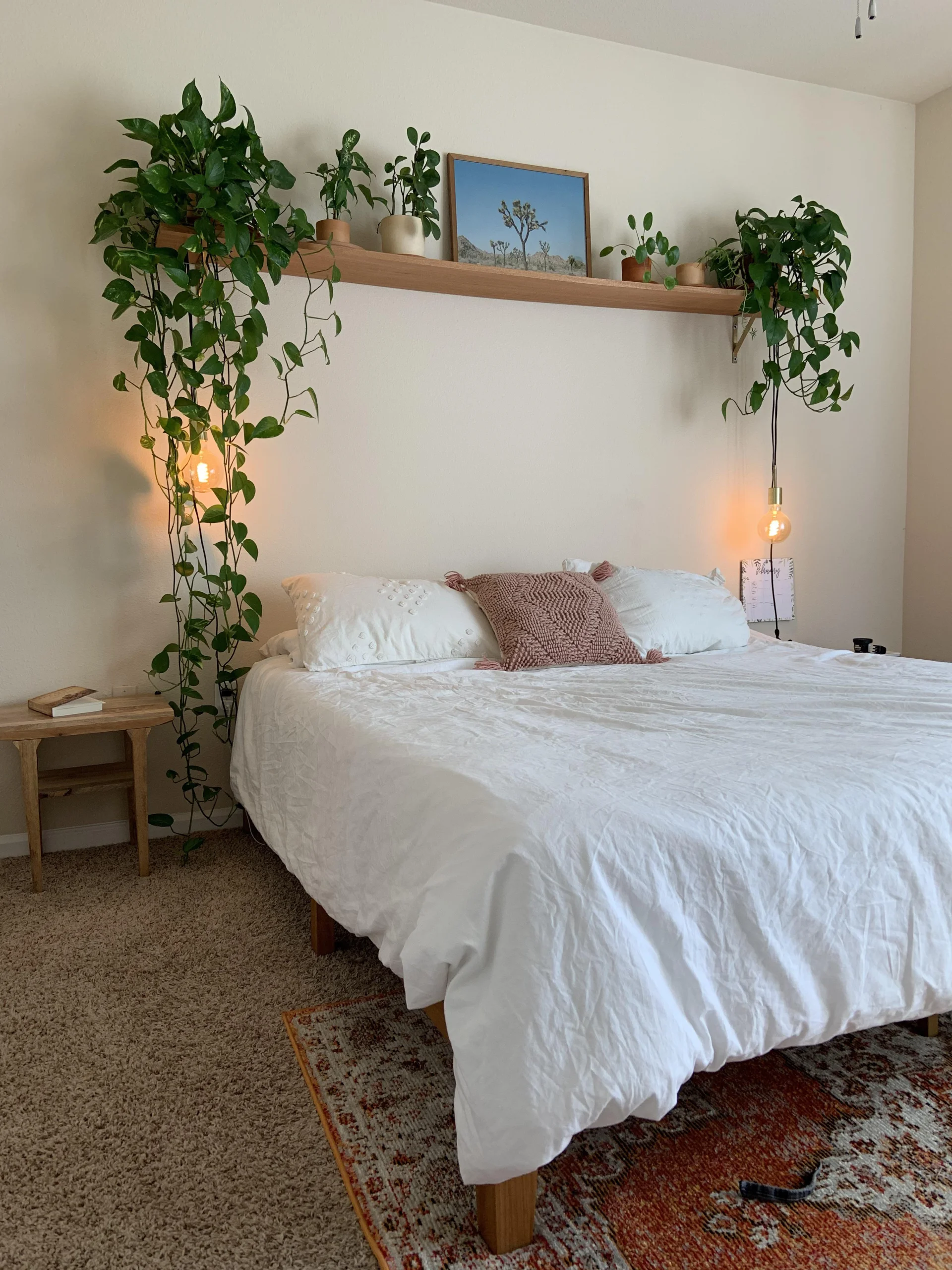 20 Room Decor Ideas to Style Your First Home